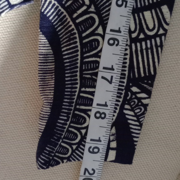 Like new Tory Burch blue and white abstract print tunic dress size 8 - Picture 11 of 11